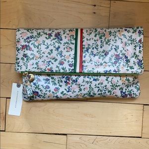 NWT. Clare V Floral Clutch